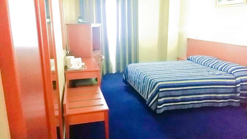 Hotel San Giorgio Sangano Zimmer foto